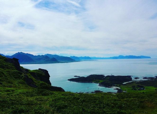Only a 30-40 minutes walk up the mountains and you have this view! The mountains in the back are the famous Lofoten Islands!