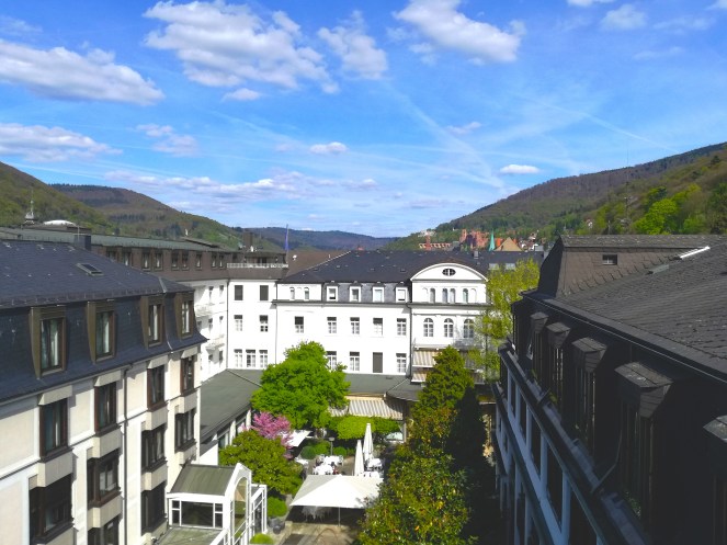 A unique feature of the spa: the roof terrace has an impressive view of the famous Heidelberg Castle! Noone can beat that!